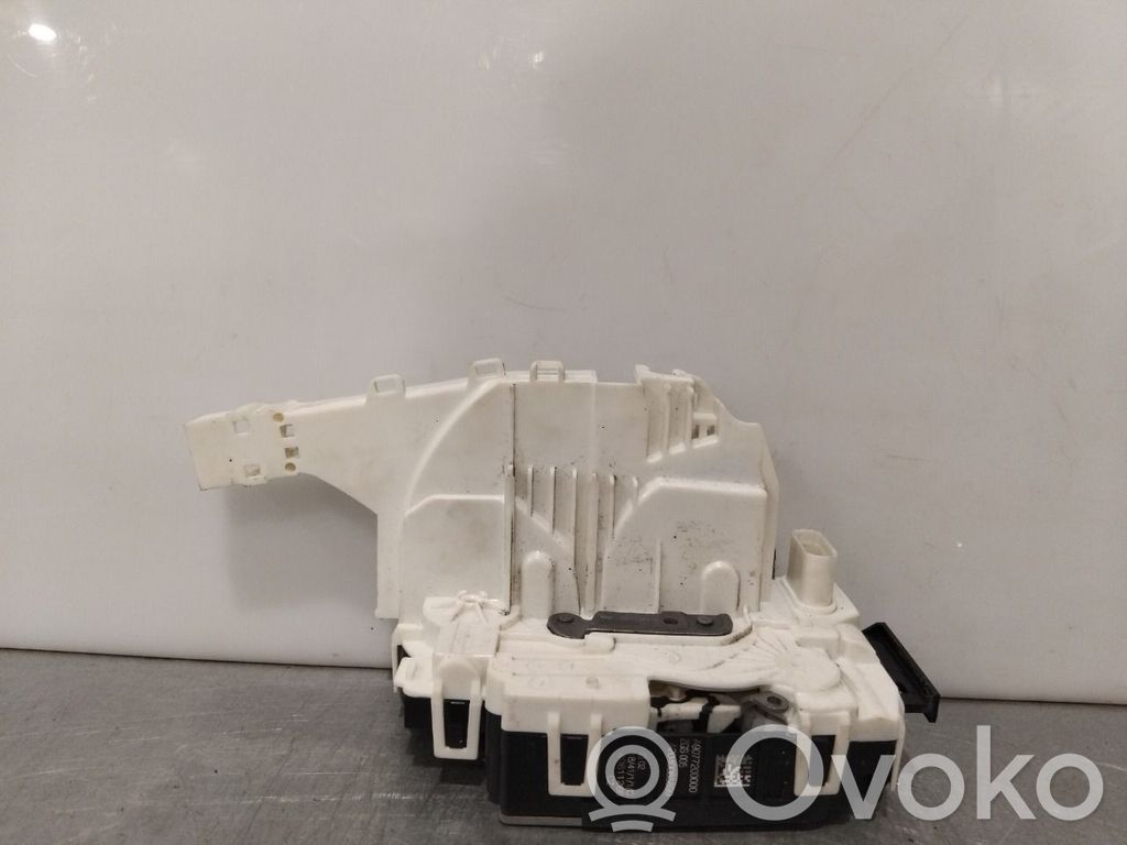 Mercedes-Benz Sprinter W907 W910 Serratura portiera anteriore 