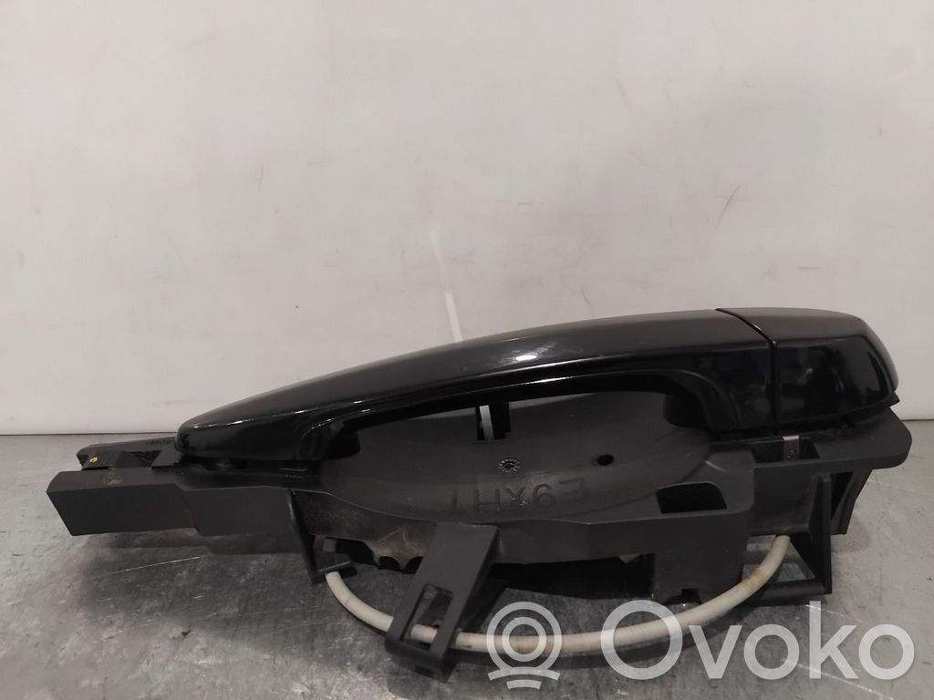 Manecilla externa puerta delantera   51217207562,51227199840,51227199840,51217207562,51227199840