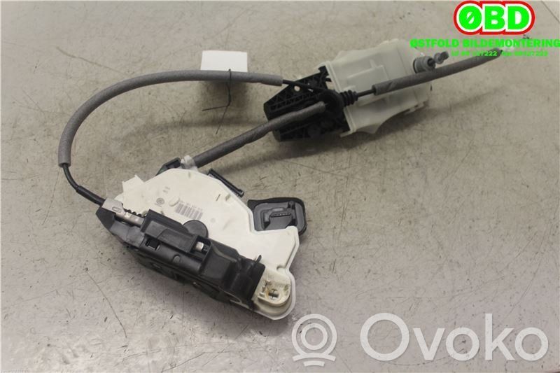 Skoda Rapid (NH) Încuietoare ușă față