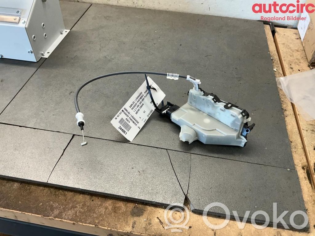 Peugeot Partner III Încuietoare ușă față 