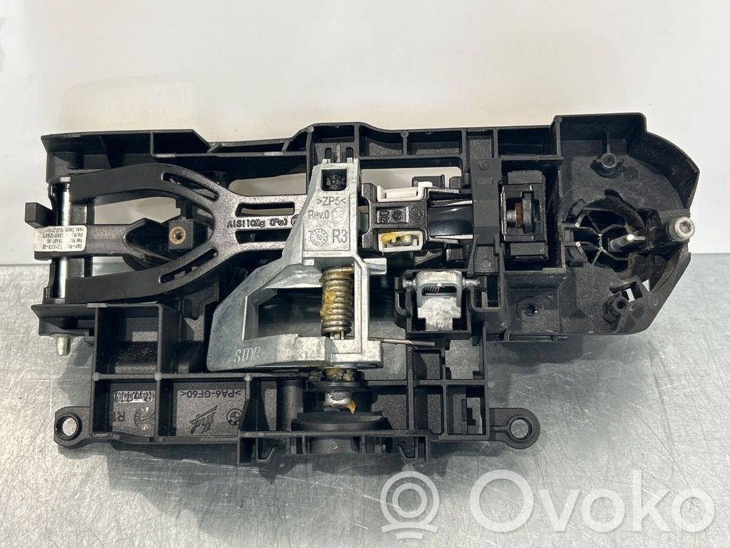 BMW 5 F10 F11 Takaoven ulkokahva 