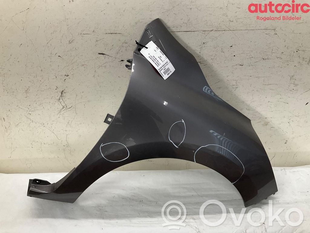 Renault Clio IV Крыло 