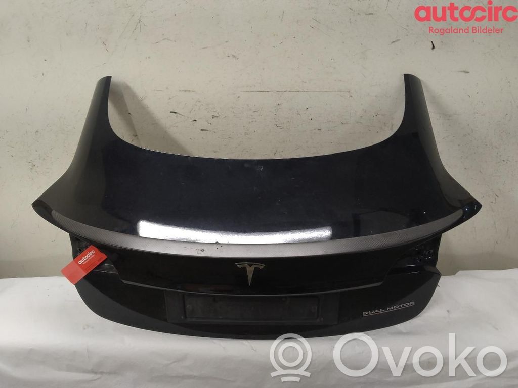 Tesla Model 3 Tailgate/trunk/boot lid 