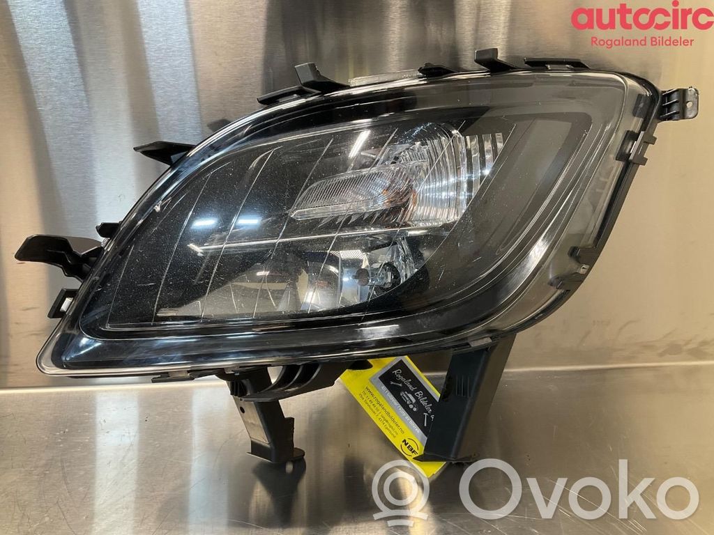 Opel Astra J Proiector ceață 