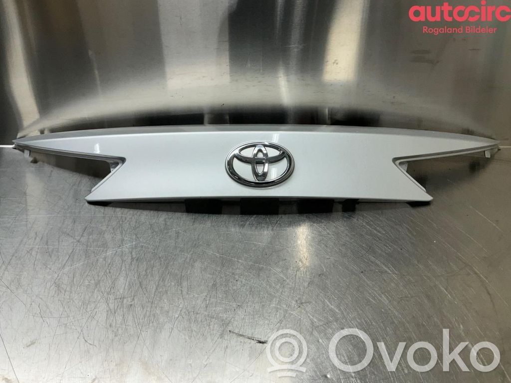 Toyota Auris E180 Altra parte esteriore 