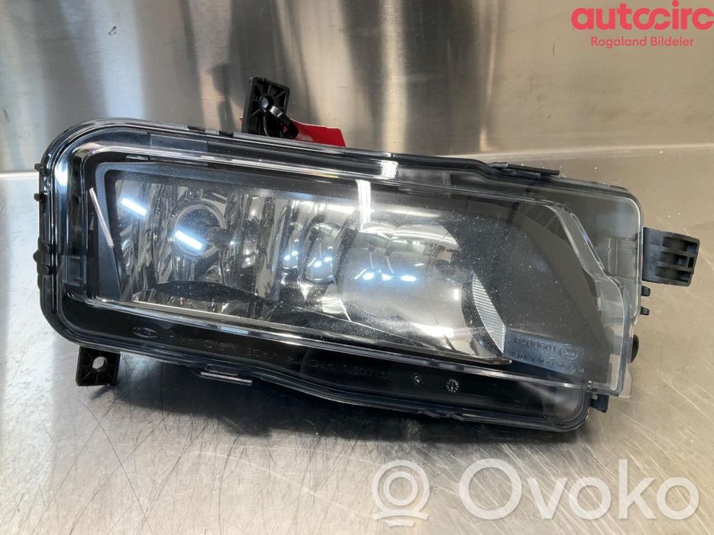 Volkswagen Caddy Etusumuvalo 