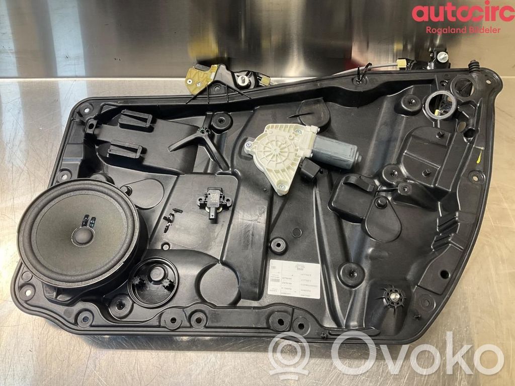 Mercedes-Benz CLA C117 X117 W117 Macara electrică geam ușă față 