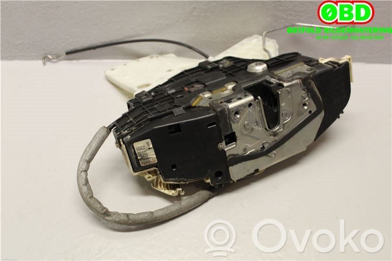 Mercedes-Benz S W221 Zamek drzwi przednich