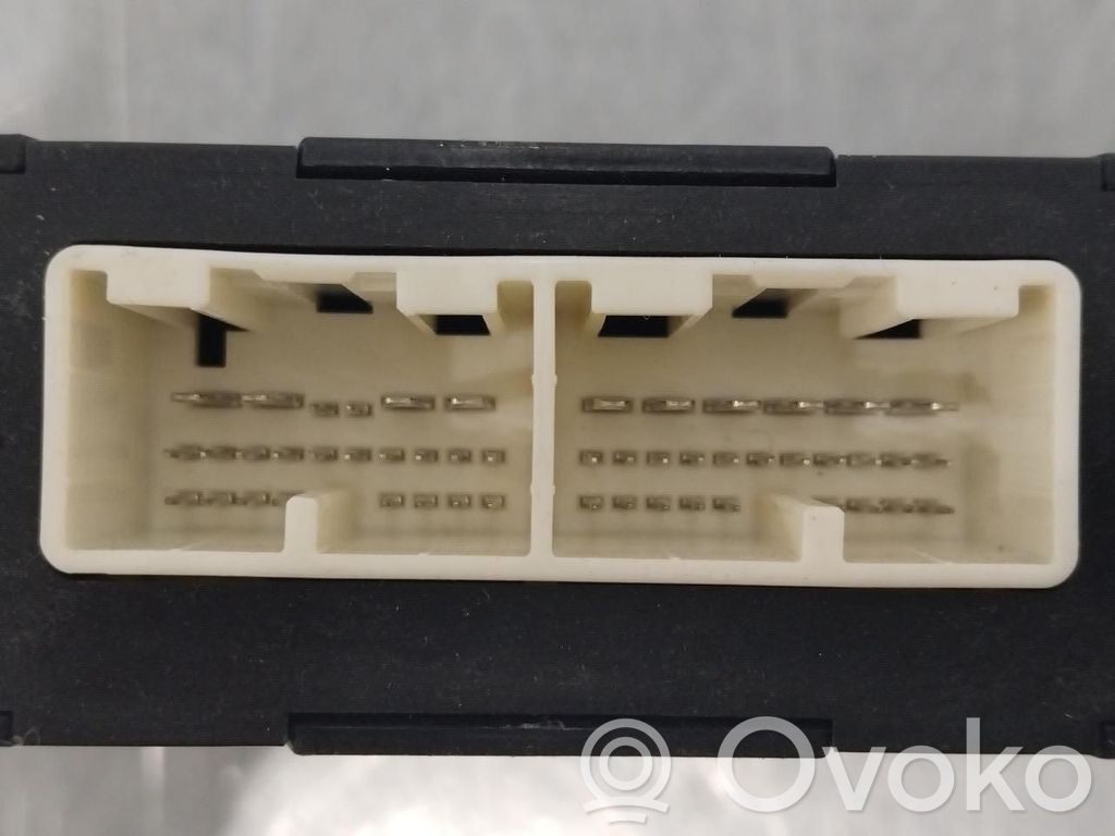 Toyota Auris E180 Gearbox control unit/module 