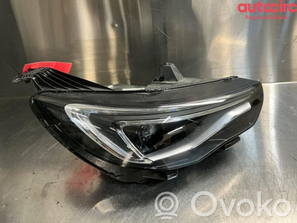 Opel Grandland X Lampa przednia 