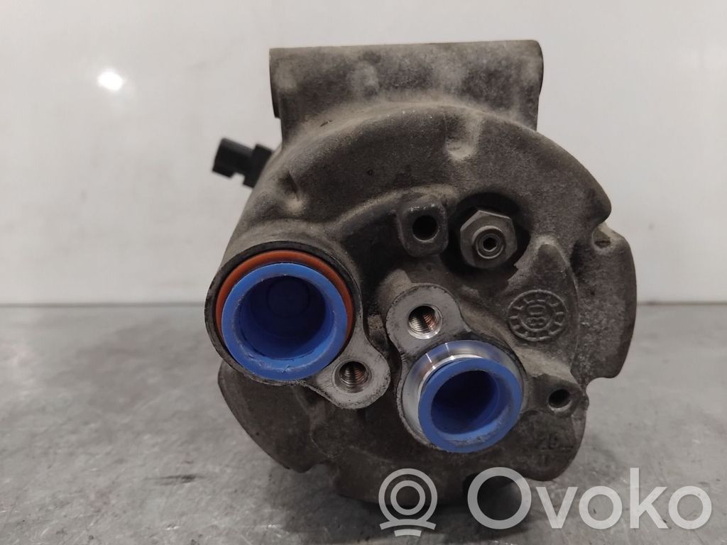 Volvo V70 Kompresor / Sprężarka klimatyzacji A/C 