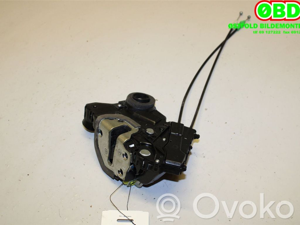 Toyota Yaris Serratura portiera anteriore