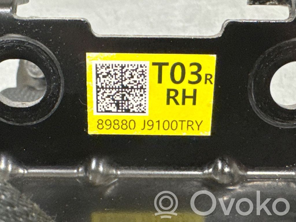 Hyundai Kona I Cinturón trasero 