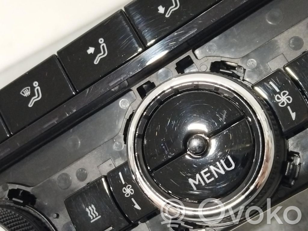 Skoda Octavia Mk3 (5E) Verkleidung Bedieneinheit Klimaanlage / Heizung