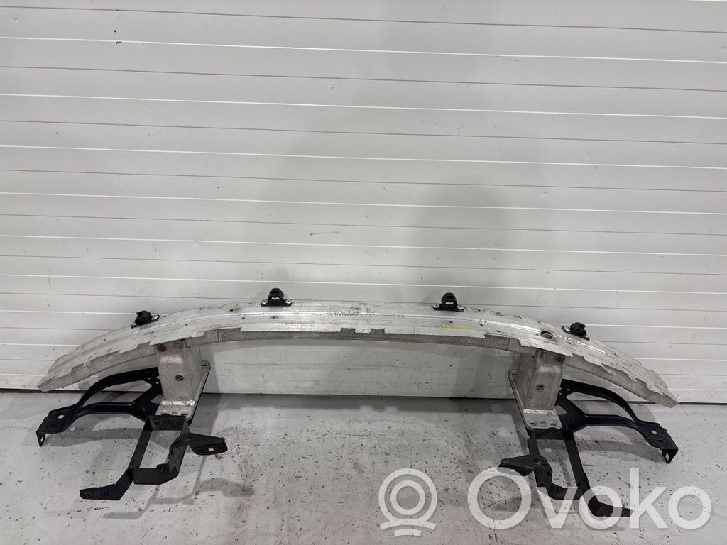 BMW 5 E60 E61 Priekšpusē bampera sastiprinājums 