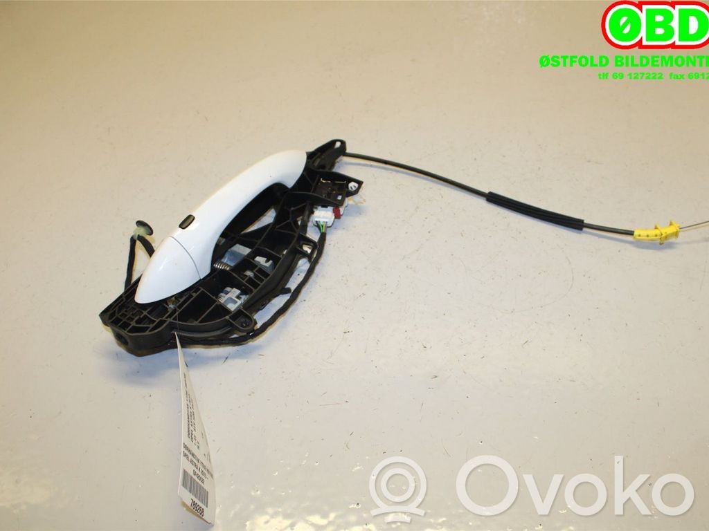 Opel Astra K Внешняя ручка 