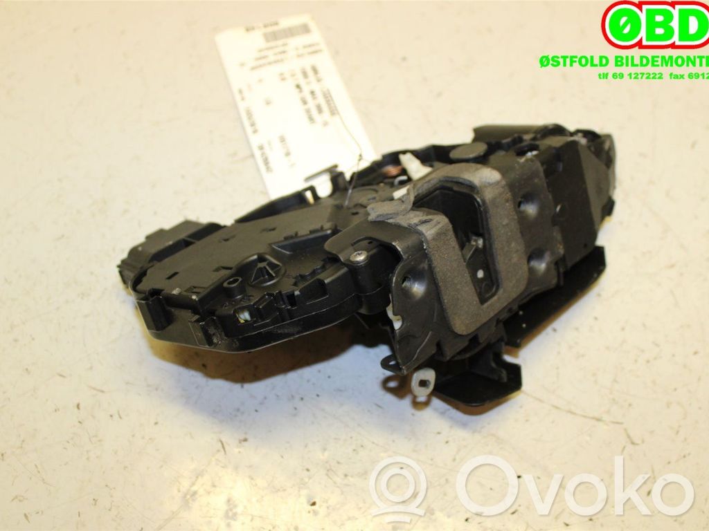 Ford S-MAX Zamek drzwi tylnych 