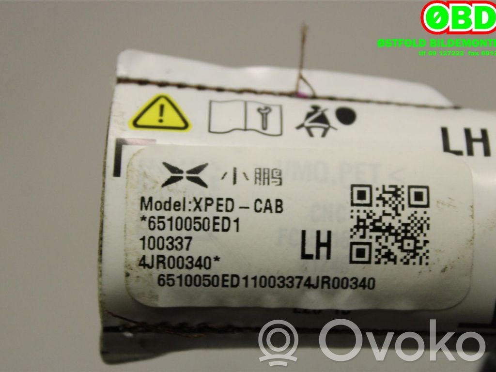 XPeng P7 Airbag del techo 