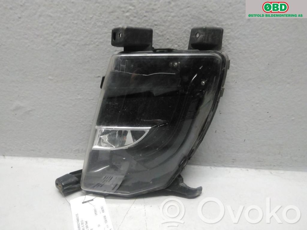 Tesla Model S Etusumuvalo 