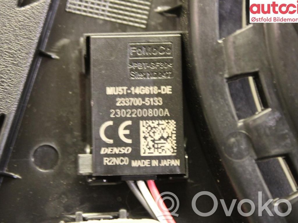 Ford Mustang Mach-E Manecilla externa puerta trasera 