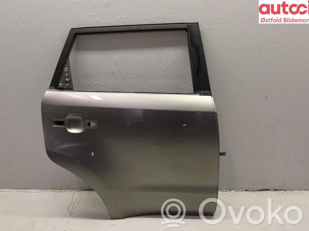 Puerta trasera   77004B2000,77004B2000