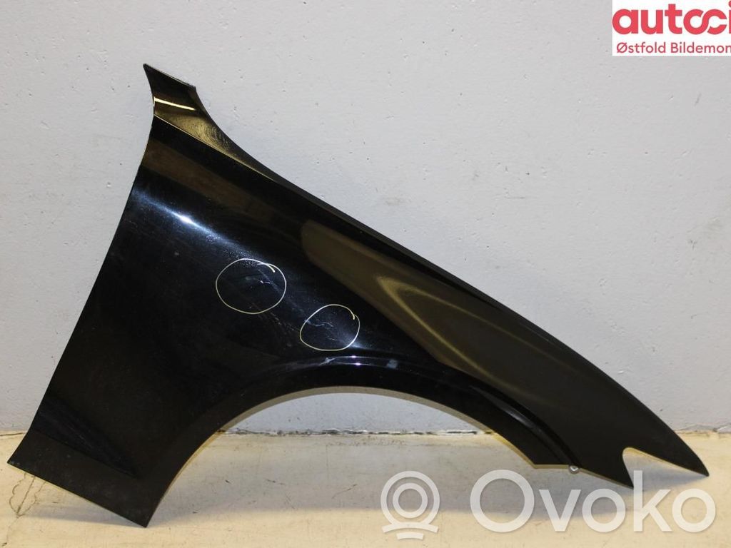 Volvo V60 Sparnas 