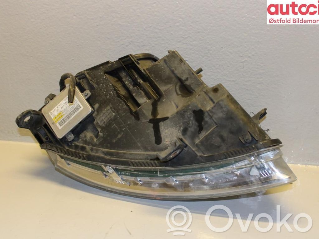 Audi A6 Allroad C6 Lampa przednia 