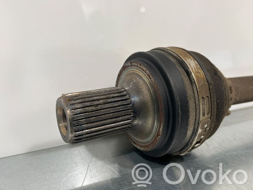 Mercedes-Benz EQA Planetară spate