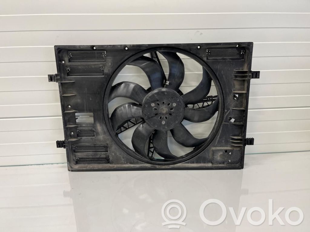 Volkswagen Golf VII Elektryczny wentylator chłodnicy 