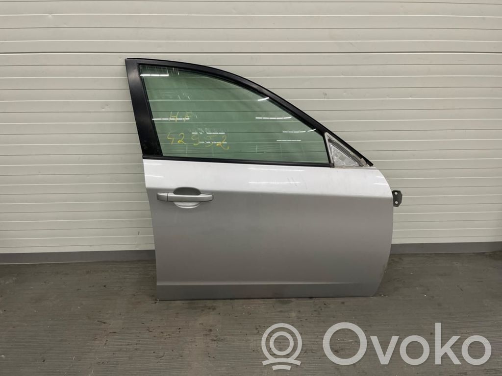Subaru Impreza III Drzwi przednie 