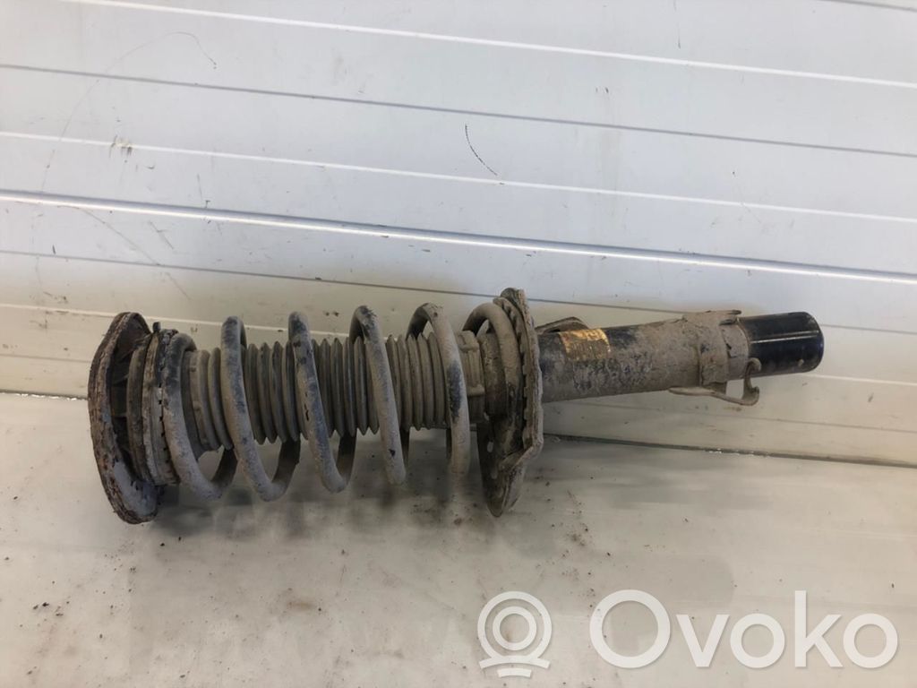 Volvo V70 Ansamblu amortizor cu arc față 