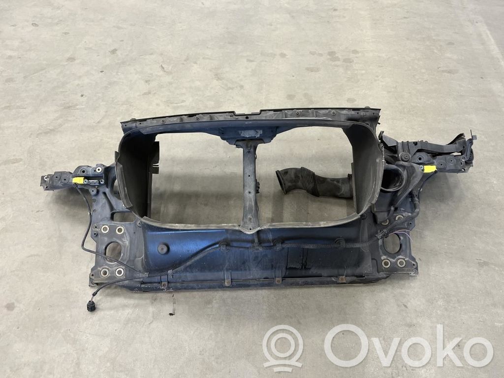 Porsche Cayenne (9PA) Radiatoru panelis 