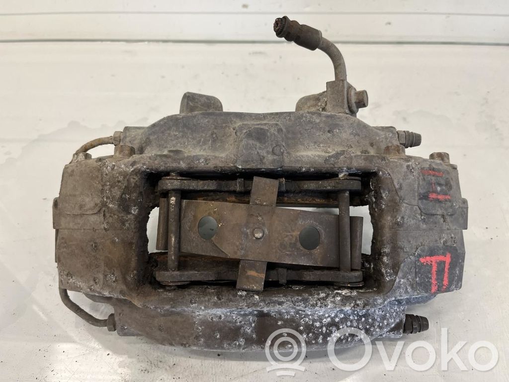 Tesla Model S Priekinis suportas 
