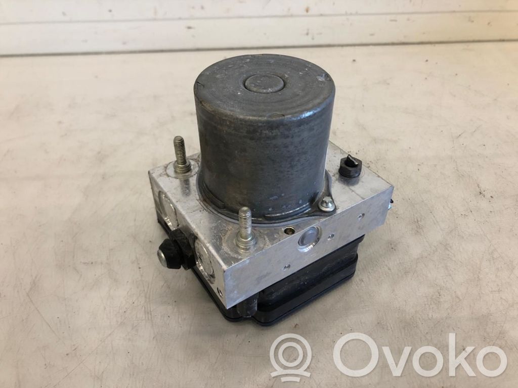 Mercedes-Benz EQB ABS-pumppu 
