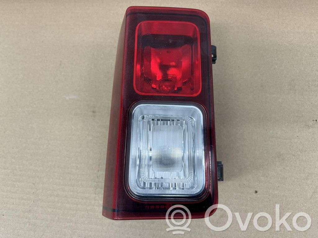 Nissan NV300 Rear/tail lights 
