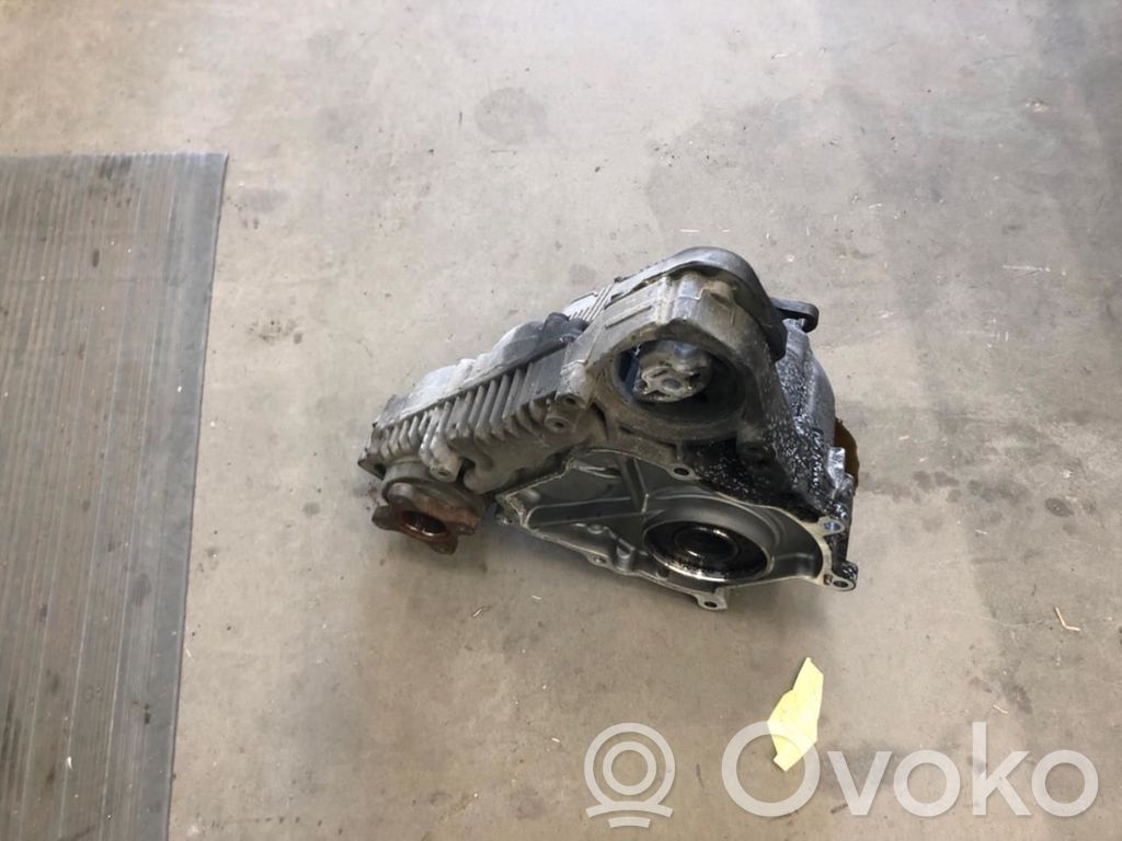 BMW 5 F10 F11 Skrzynia rozdzielcza / Reduktor 