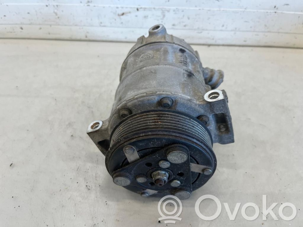 Volvo V40 Klimakompressor Pumpe 