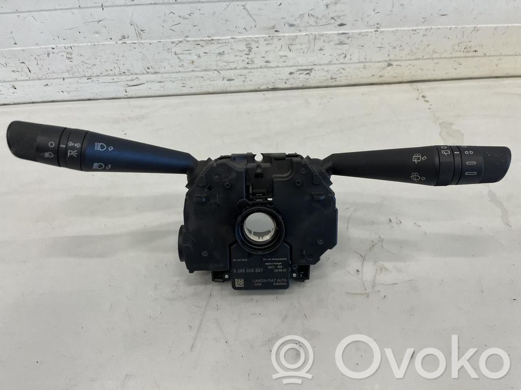 Opel Combo D Multifunctional control switch/knob 