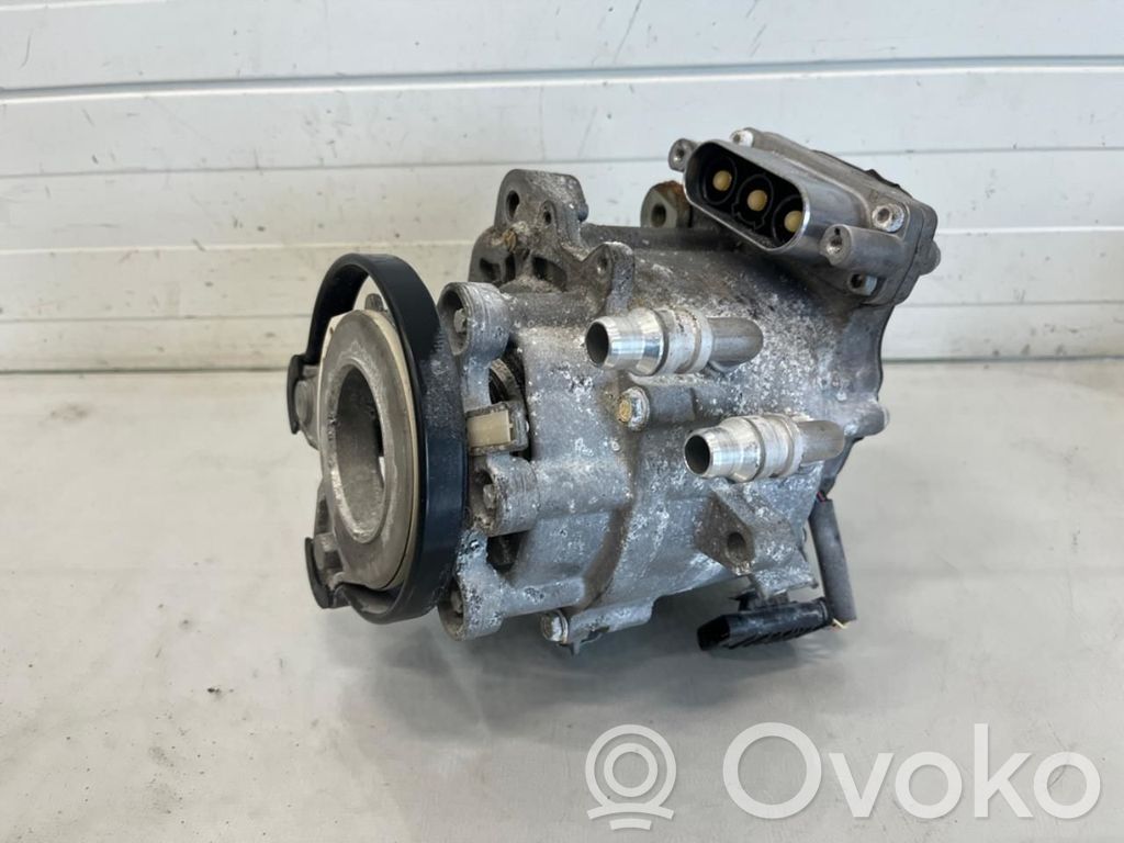 BMW 2 F45 Ģenerators 