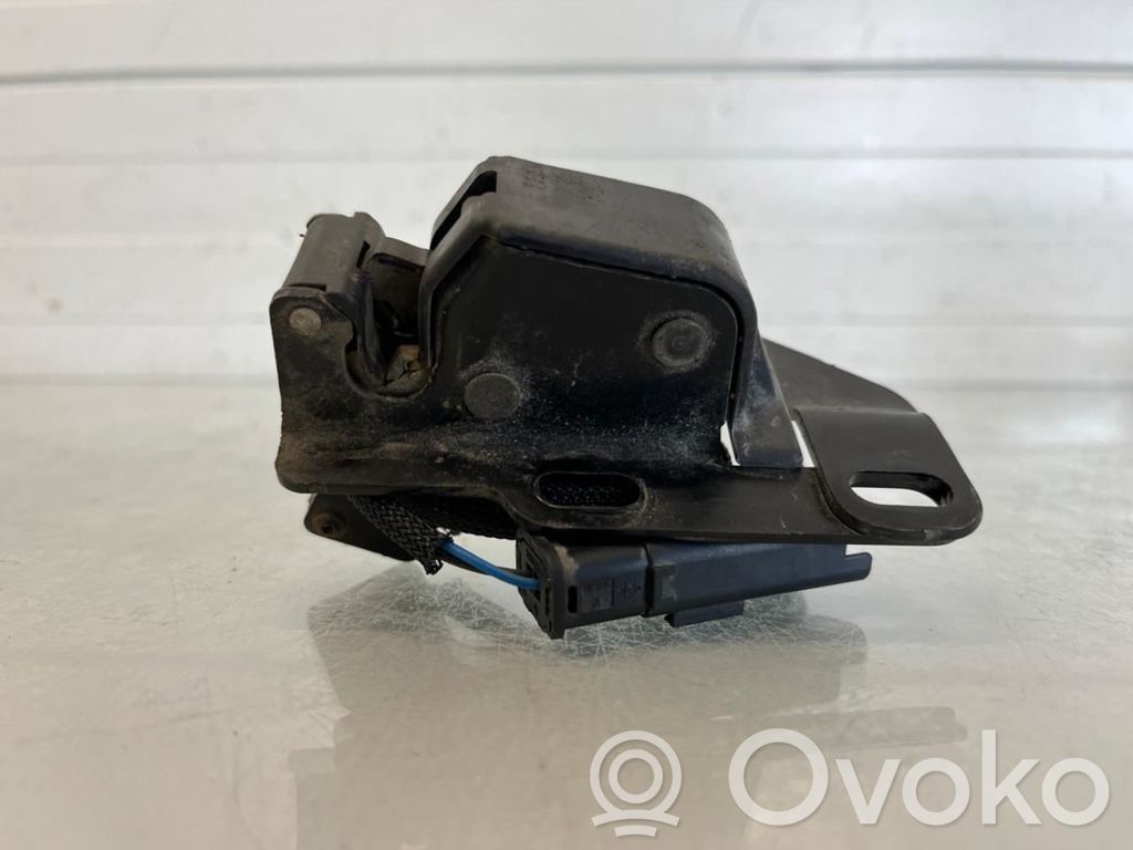 Toyota Proace Tailgate lock latch 