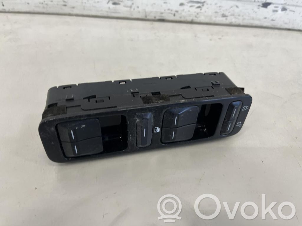 XPeng P7 Interruptor del elevalunas eléctrico 