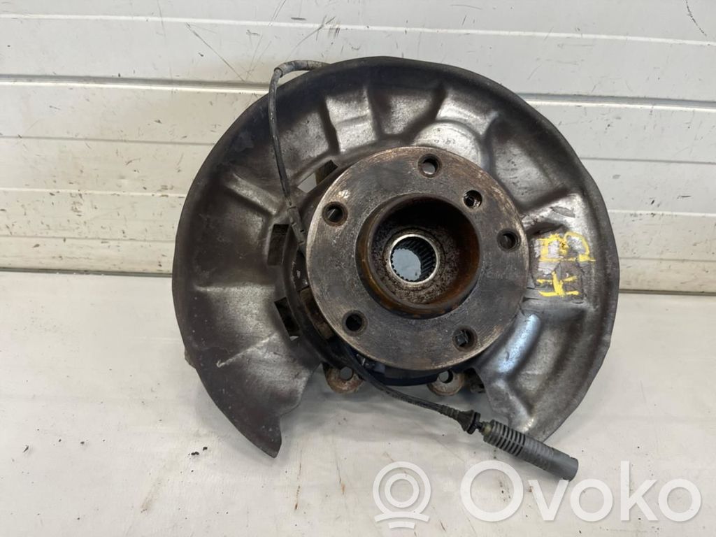 BMW 3 E90 E91 Aizmugurē riteņa rumbas vārpstas šarnīrs (stupica, capfa) 