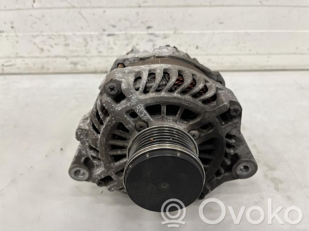 Nissan Note (E12) Ģenerators 