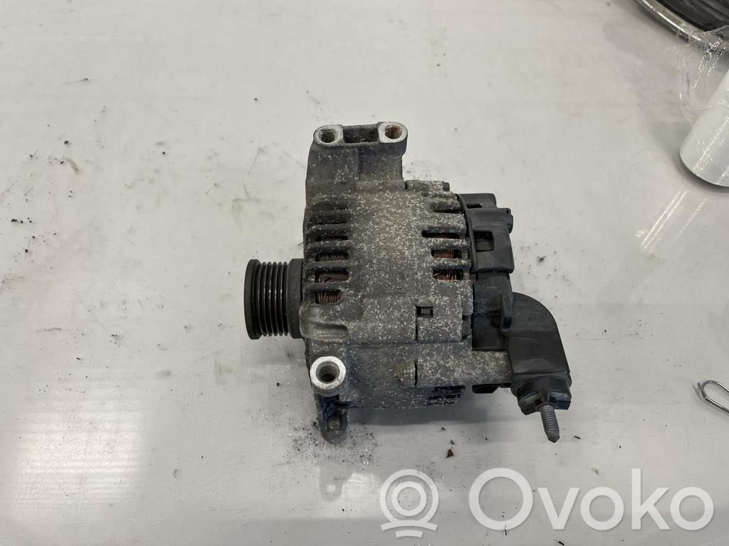 Mercedes-Benz A W169 Alternator