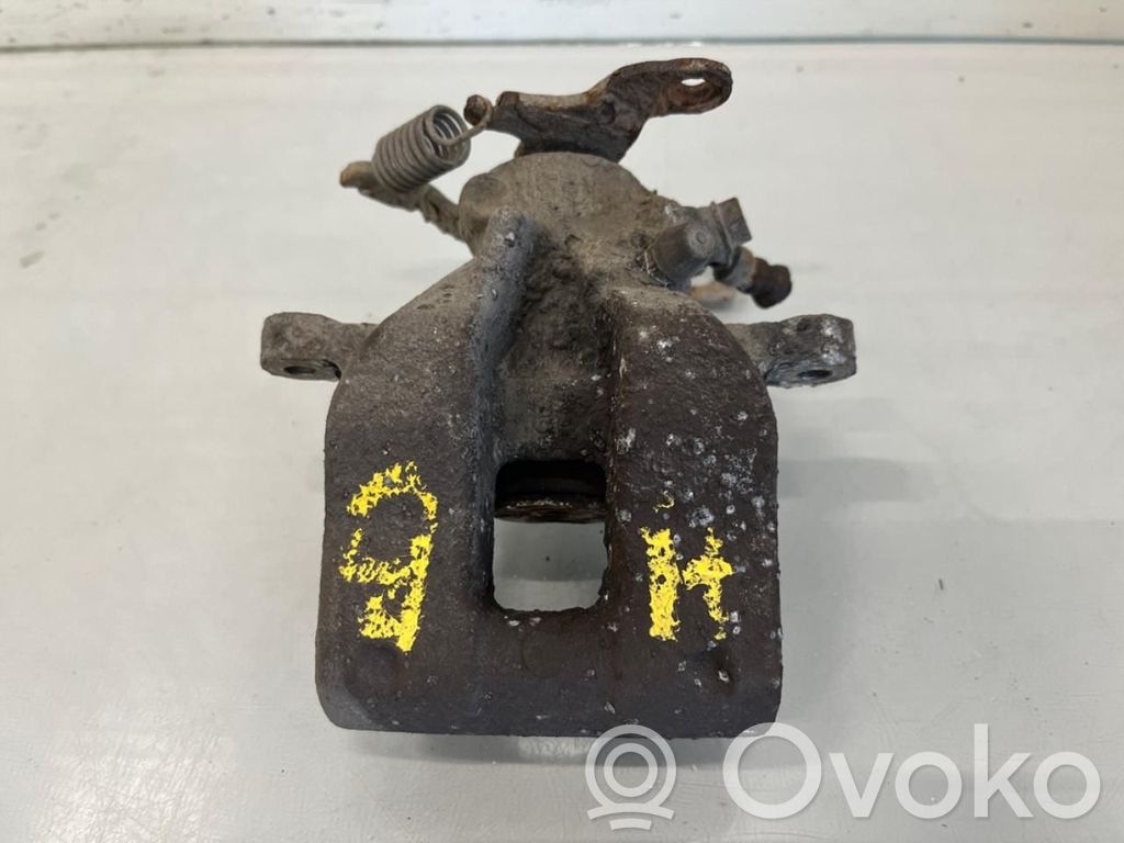 Toyota Avensis T270 Pinza del freno posteriore