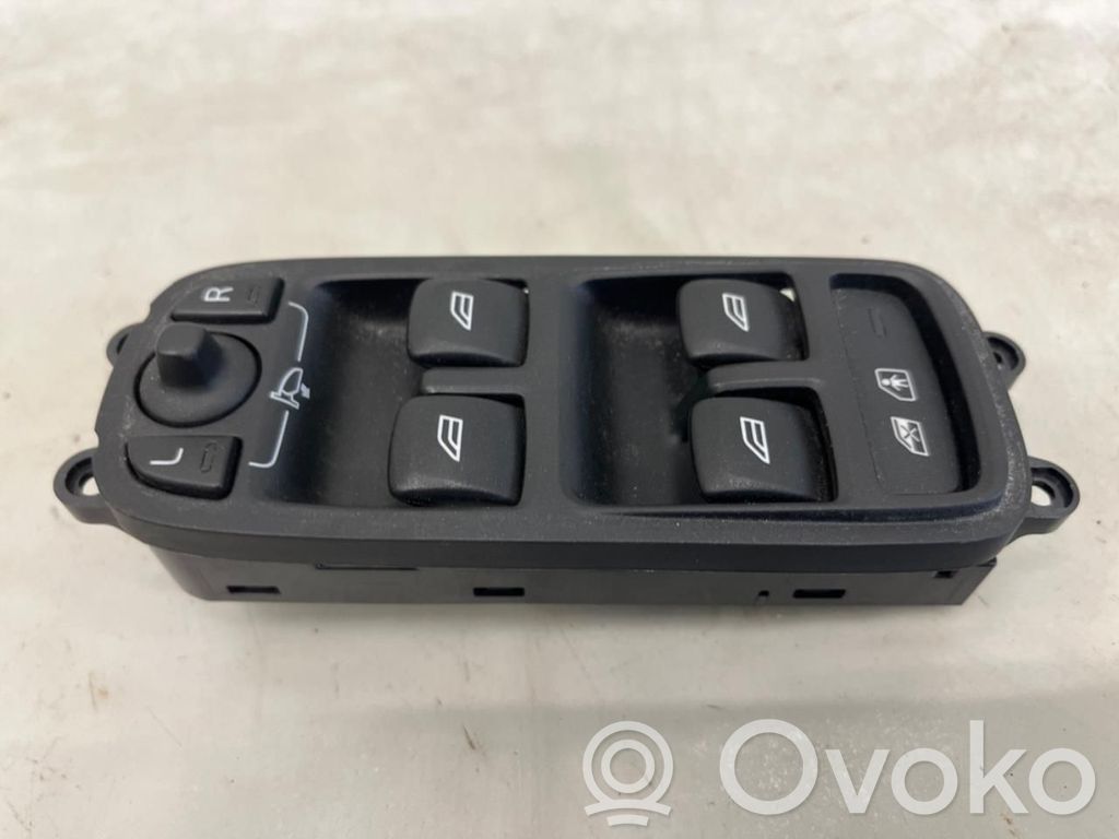 Volvo XC60 Electric window control switch 