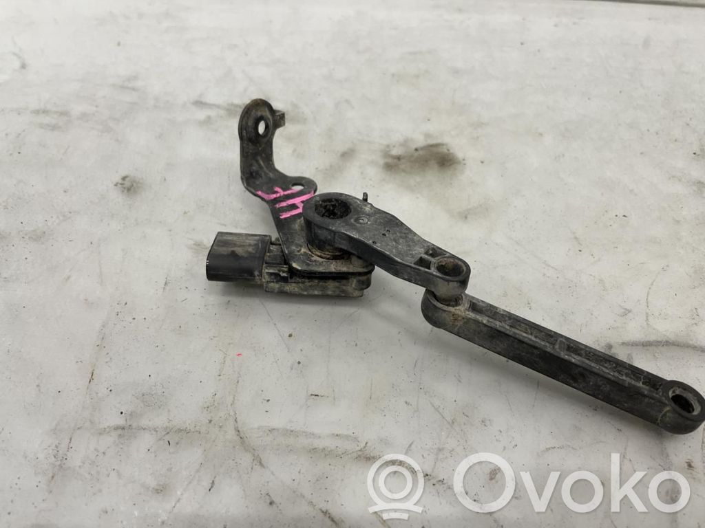 Porsche Taycan 9J1 Czujnik poziomu zawieszenia pneumatycznego osi przedniej 