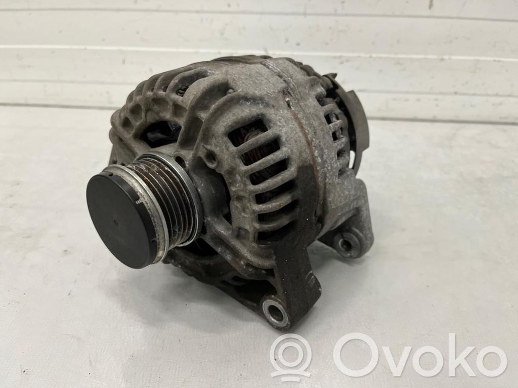Opel Corsa D Ģenerators 