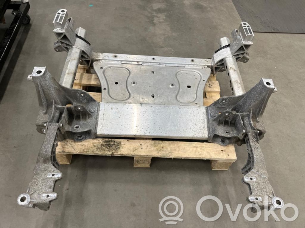 Porsche Taycan 9J1 Etuapurunko 