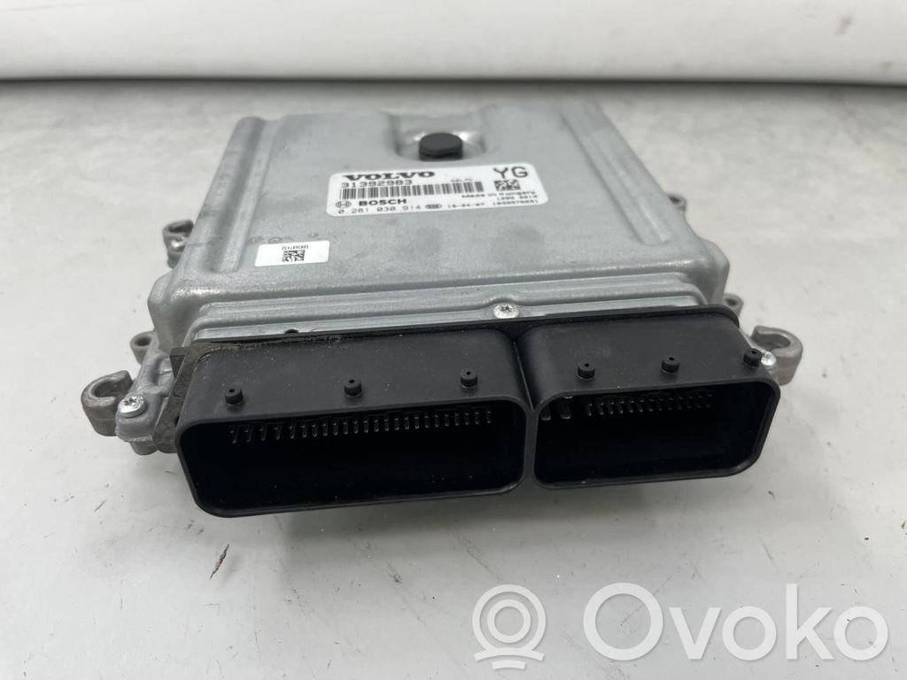 Volvo V60 Engine control unit/module ECU 